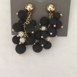 New Badgley Mischka Cluster Earrings Black & Crystal